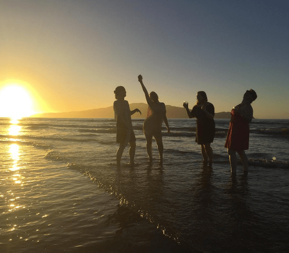   apropos of nothing but I like how triumphant I look here, and as I always say, look the part be the part  